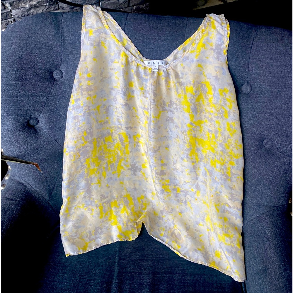 Reversible light flowy blouse tank by CAbi